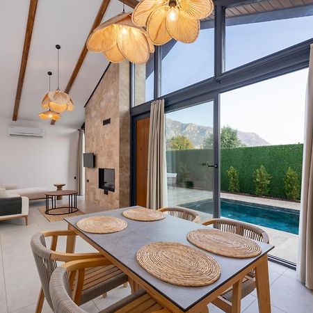 Rota Kilidonia Karaoez Suites&Villas Exterior photo